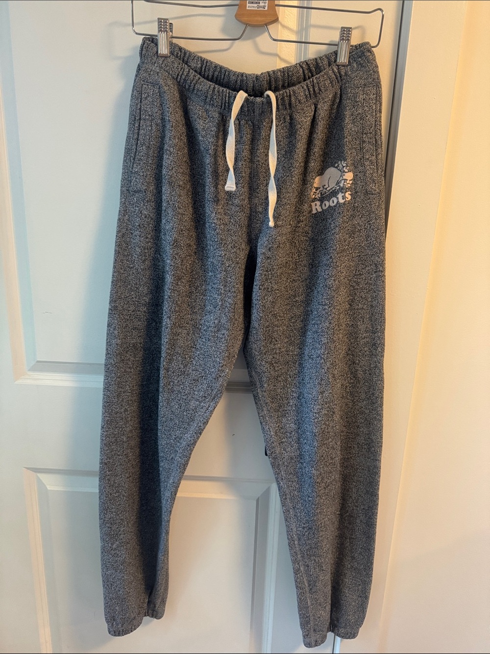 Roots women’s Heather Gray Drawstring Joggers